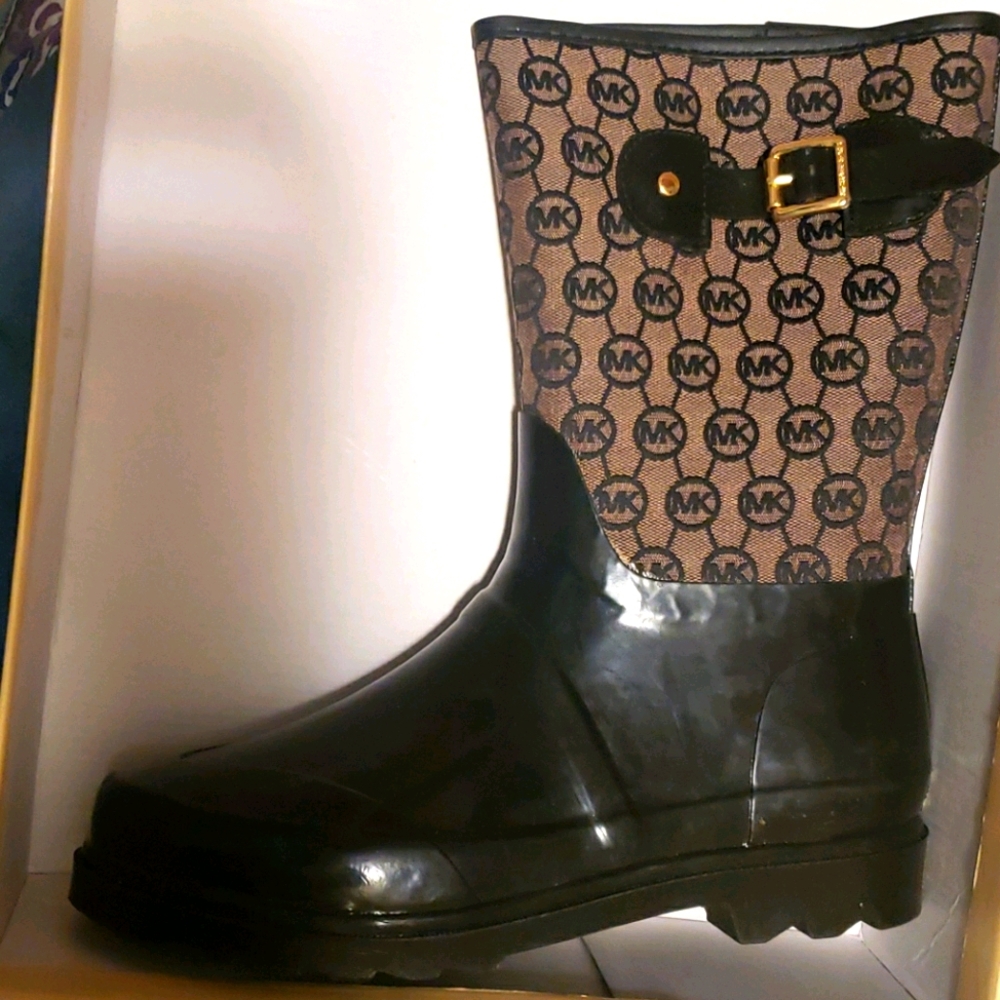 Michael Kors Rubber Rainboots